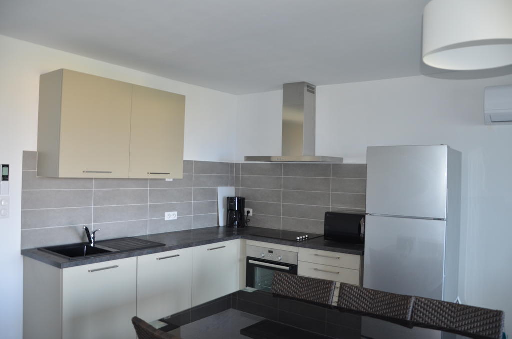 Residence Giovanello Porto Pollo Zimmer foto